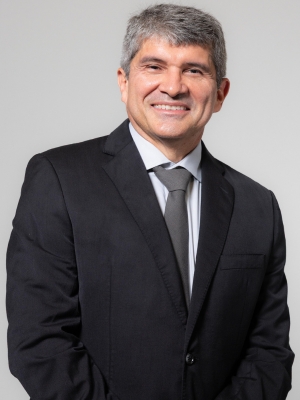 Dr. Aurillo Rocha